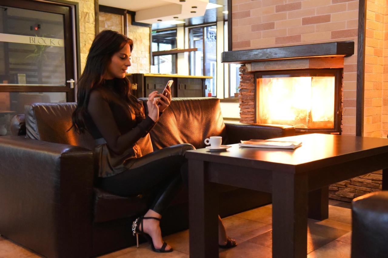 Royal Bansko Aparthotel ภายนอก รูปภาพ